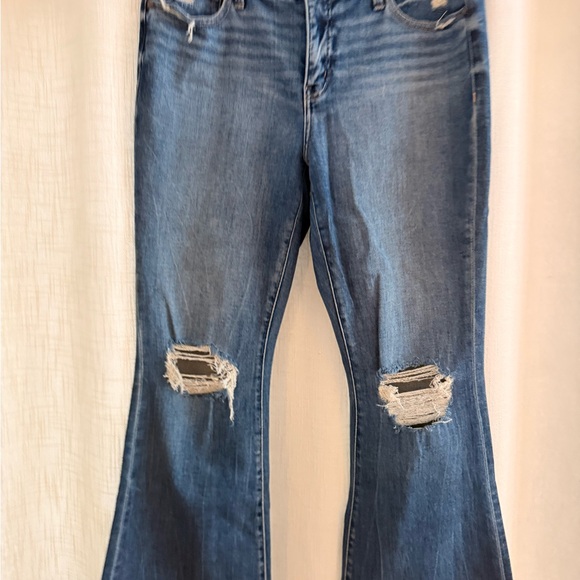 Buckle Distressed Flare Jeans - Picture 3 of 10